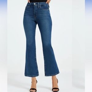 Good American GOOD LEGS CROPPED MINI BOOTCUT JEANS
